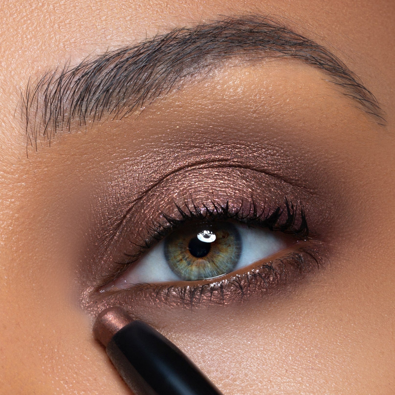 https://runwayroguebeauty.com/cdn/shop/files/Bronze_Goddess-2nd_image-SFW.jpg?v=1746216769