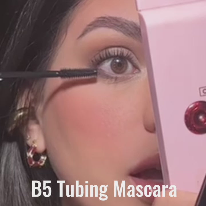 Close-up video showing dramatic lash length achieved with Runway Rogue B5 Tubing Mascara