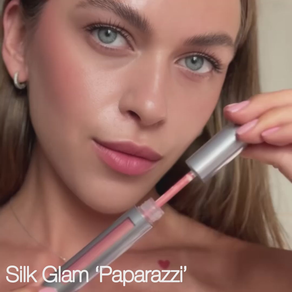 applying Silk Glam in shade Paparazzi