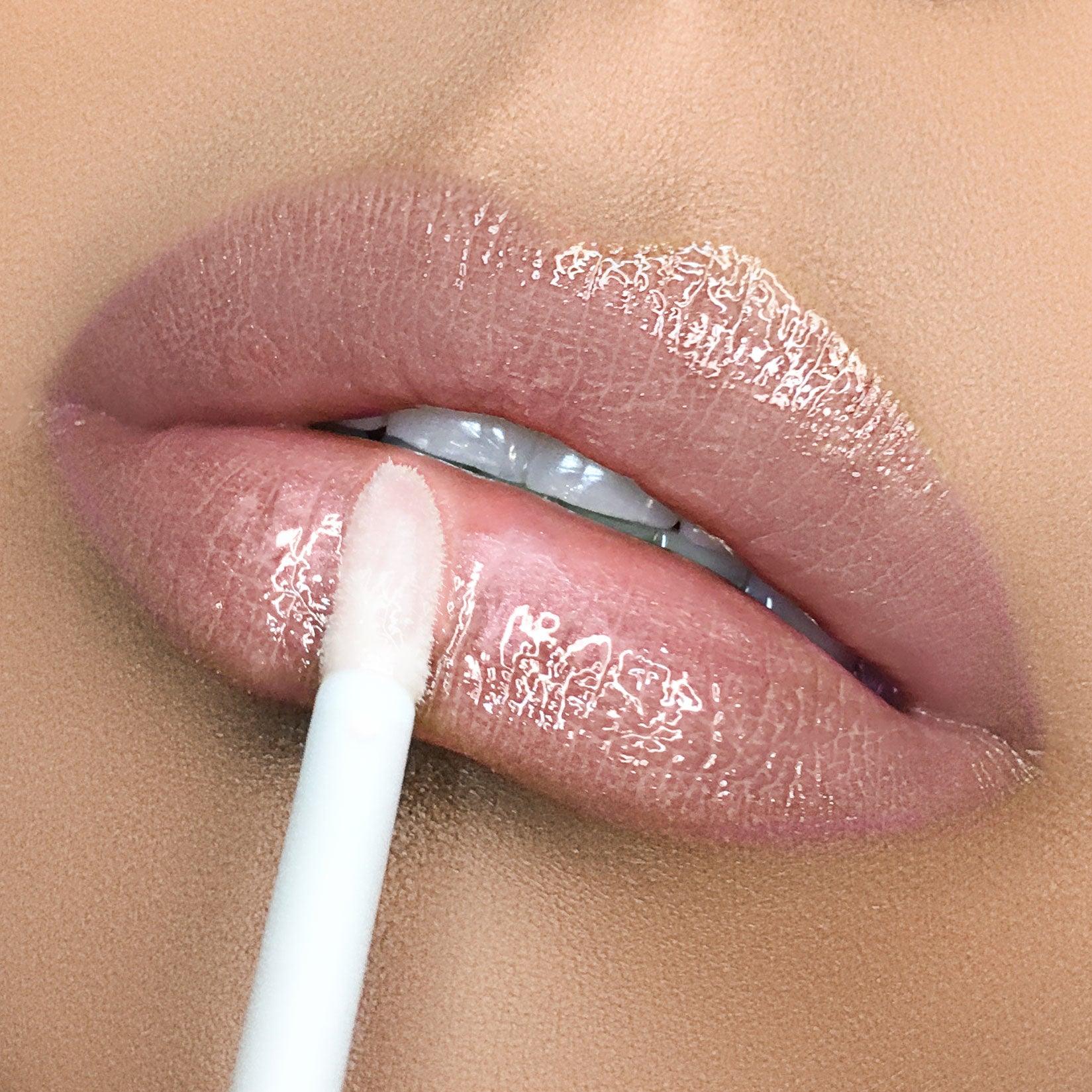 Runway Rogue Classic Lip Gloss, Pale Pearly-Pink Ultra-Sheer Hydrating Lip Gloss, Bride in Show