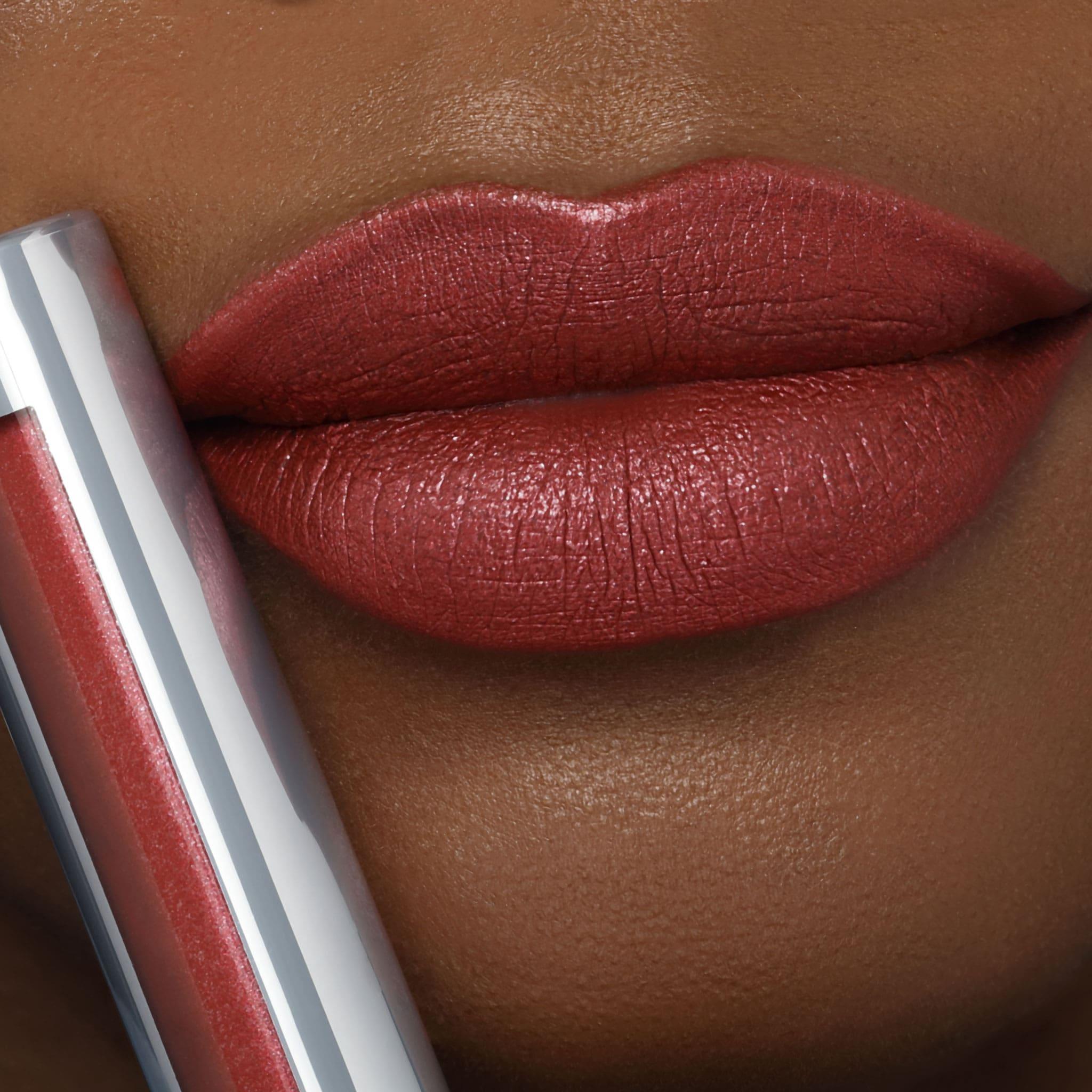 Showtime | Warm Brick Red Shimmer Lipstick | Runway Rogue